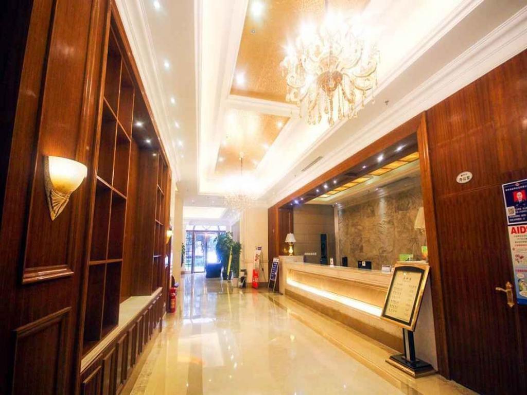 Chengdu Airport Ruijia Hotel ภายนอก รูปภาพ
