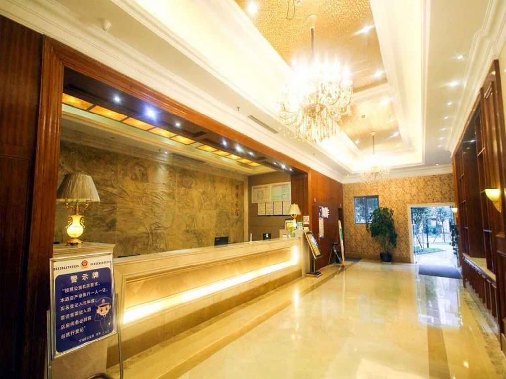 Chengdu Airport Ruijia Hotel ภายนอก รูปภาพ
